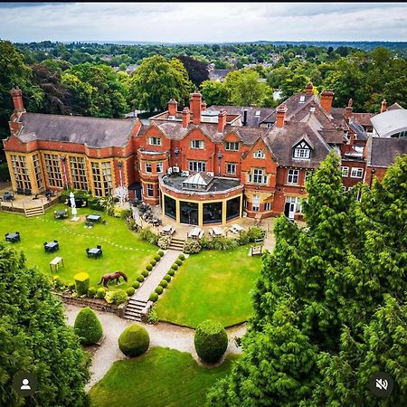 The Mount Country Manor Hotel & Golf Wolverhampton Exterior photo
